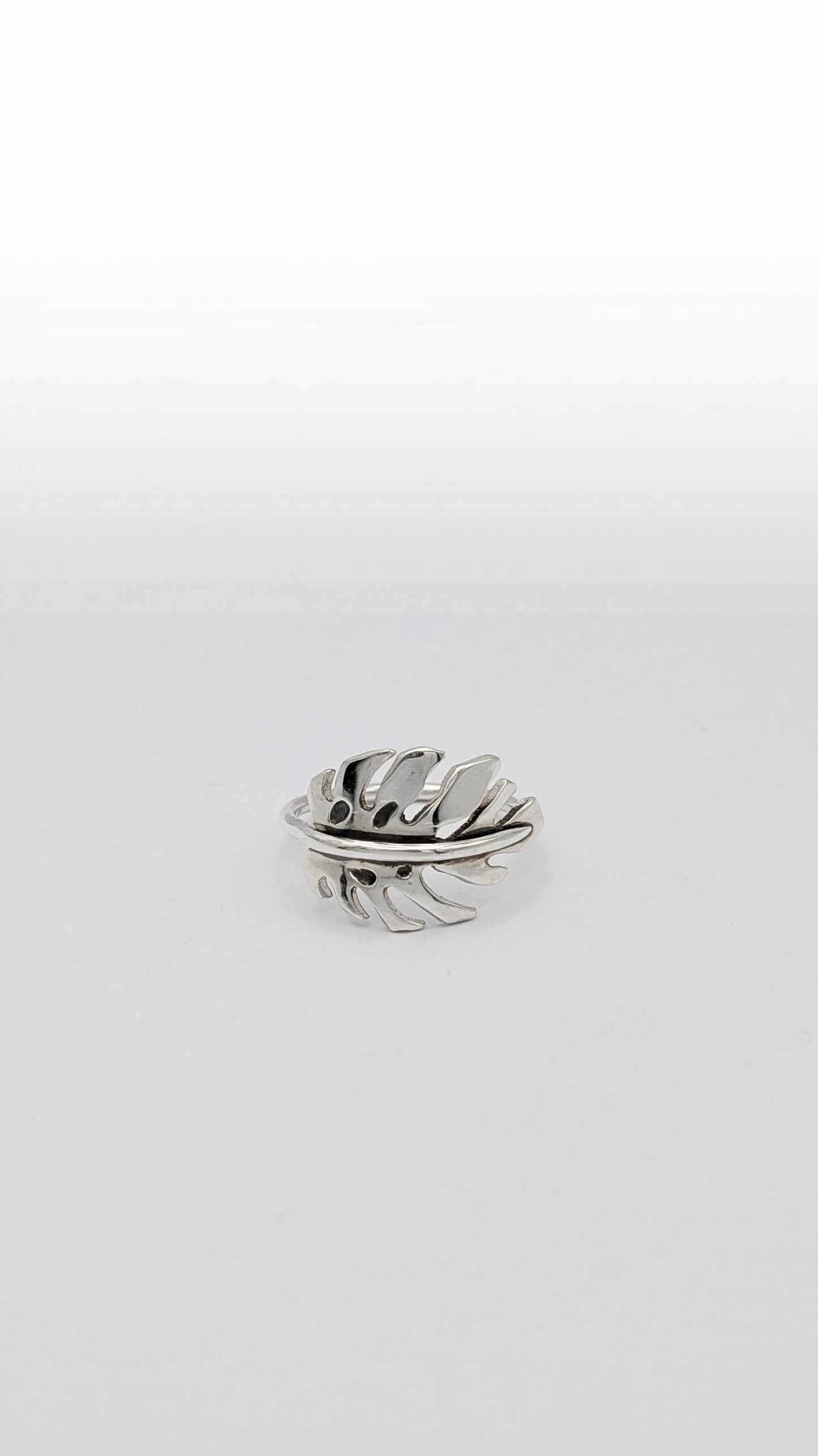 Monstera Swiss Cheese Plant Leaf Sterling Silver Ring ~ botanical jewellery, gift for plant lovers, gardening, unique gift, houseplant