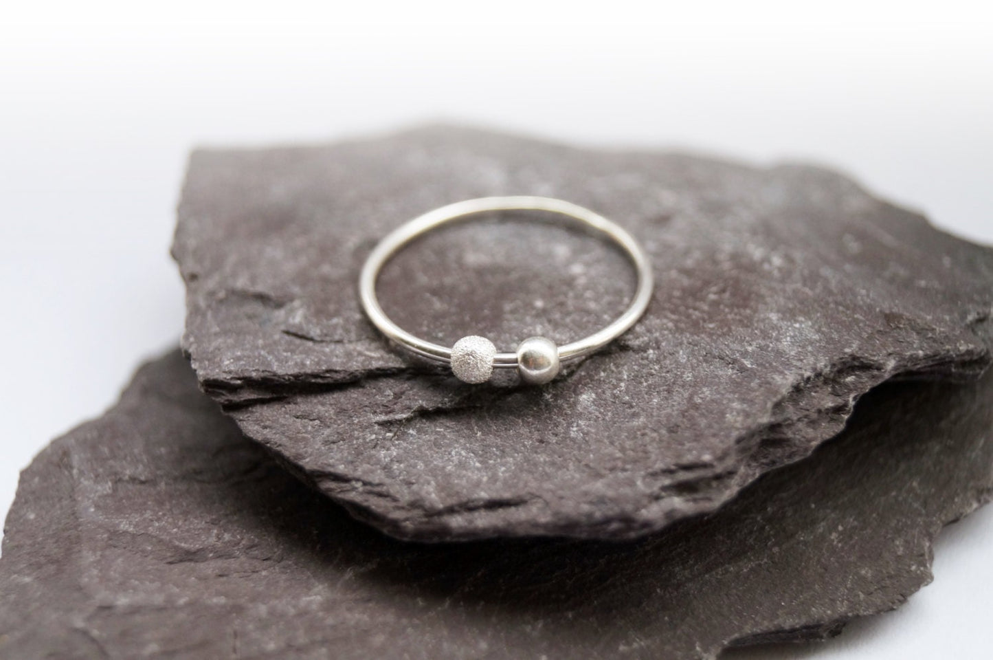 Fidget Ring Smooth & Frosted Beads Sterling Silver