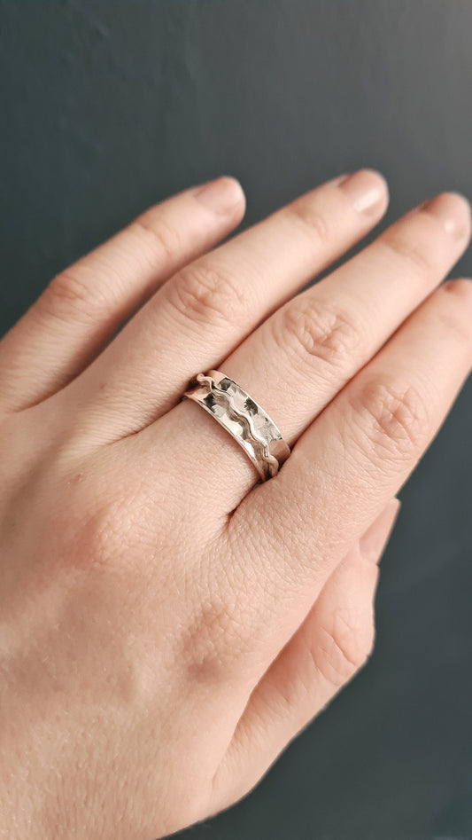 Fidget Ring Wave Sterling Silver Spinner