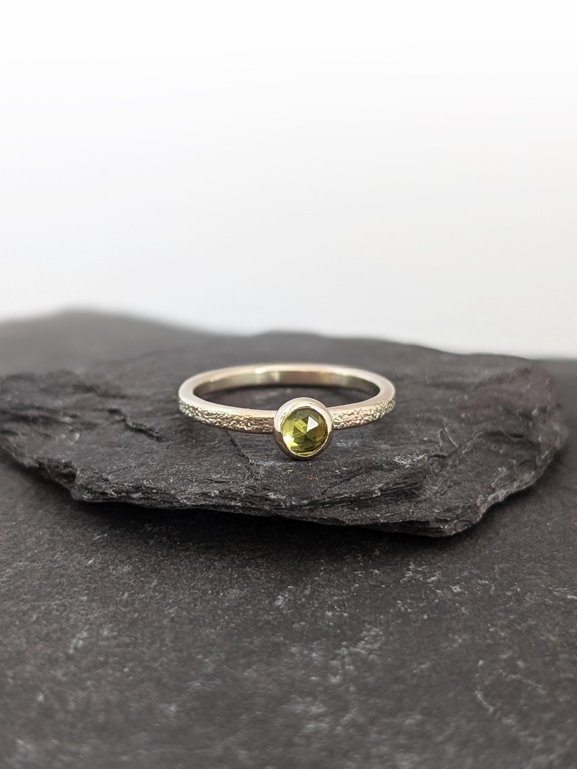 Solid Stardust Gemstone 9ct Recycled Gold Band Ring ~ stacking ring, textured, stackable, gold, wedding, engagement, peridot