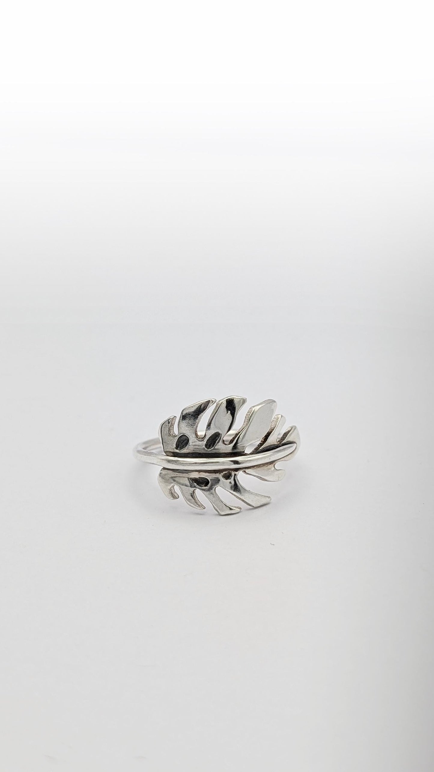 Monstera Swiss Cheese Plant Leaf Sterling Silver Ring