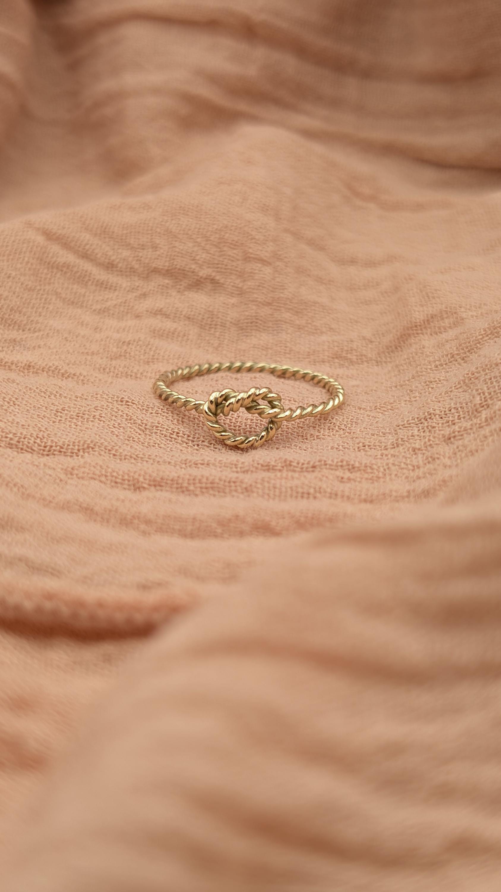 Solid 9ct Gold Rope Knot Infinity Ring ~ Nautical Minimalist Stacking Ring, love, friendship, valentine's day