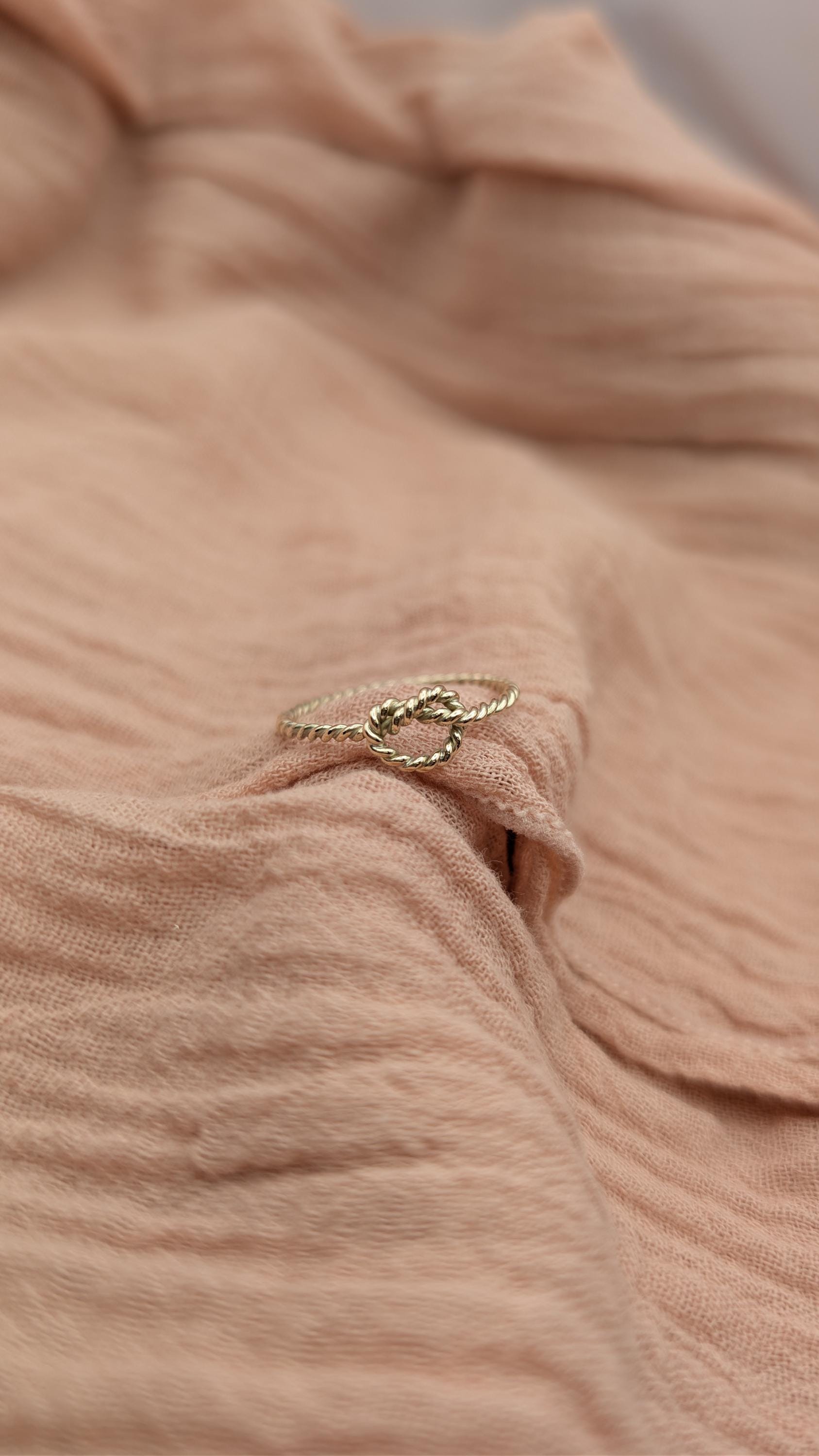 Solid 9ct Gold Rope Knot Infinity Ring ~ Nautical Minimalist Stacking Ring, love, friendship, valentine's day