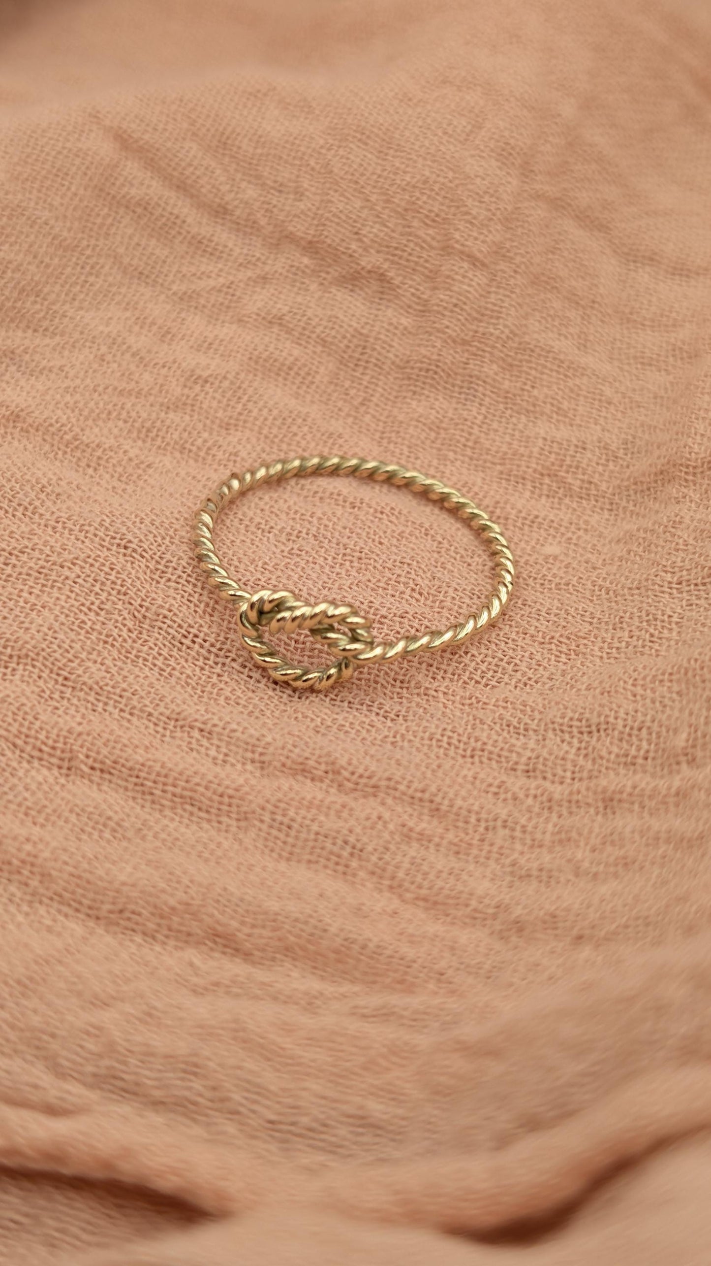 Solid 9ct Gold Rope Knot Infinity Ring ~ Nautical Minimalist Stacking Ring, love, friendship, valentine's day
