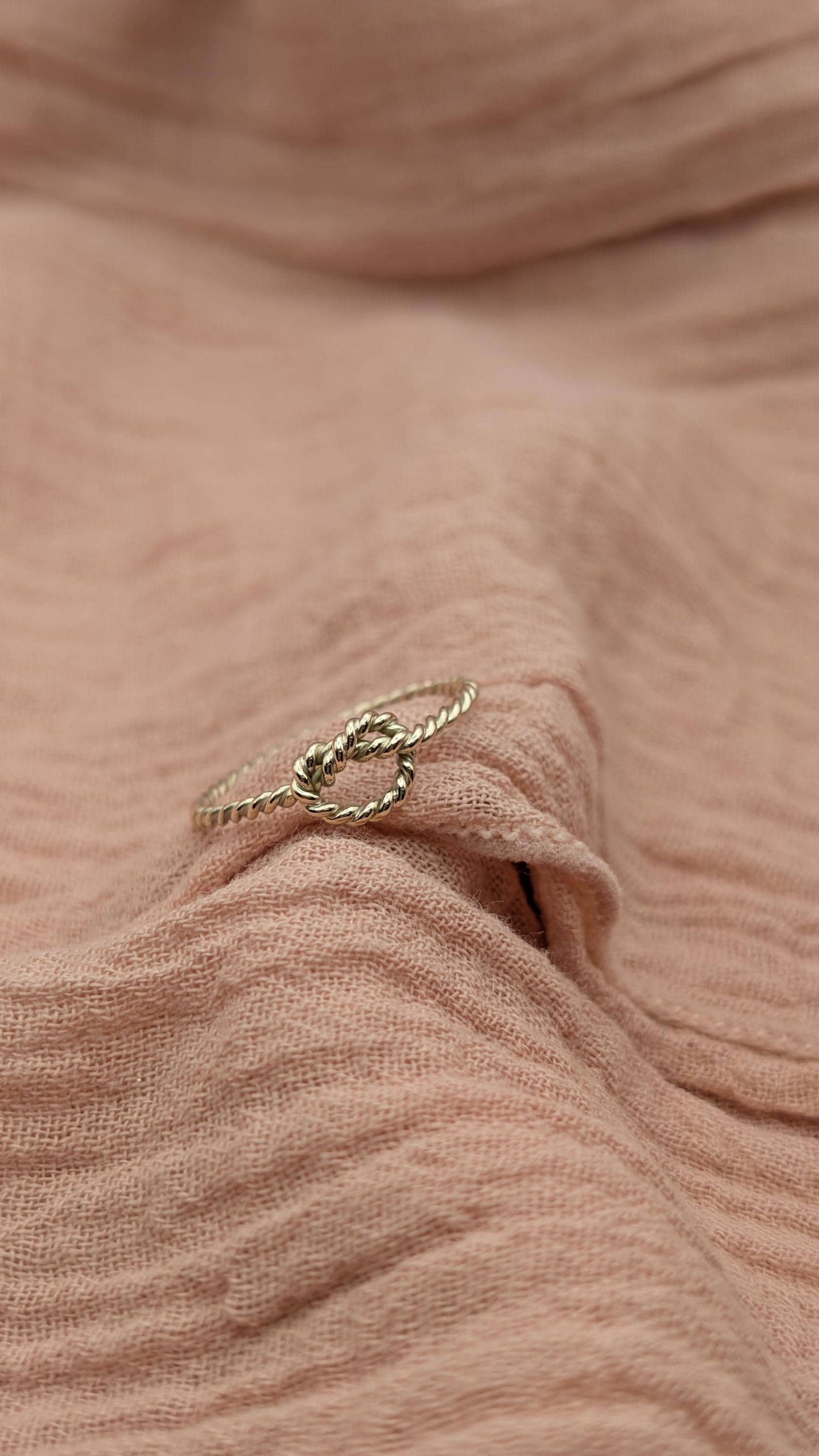 Solid 9ct Gold Rope Knot Infinity Ring ~ Nautical Minimalist Stacking Ring, love, friendship, valentine's day