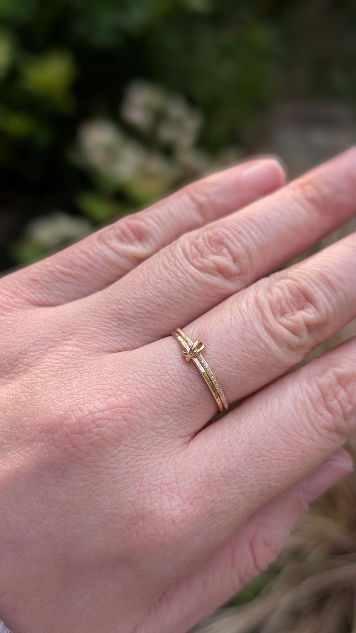 Interlocking Fidget Ring Skinny Stardust & Hammered 9ct Gold ~ Spinner Ring, Meditation, Recycled Metal