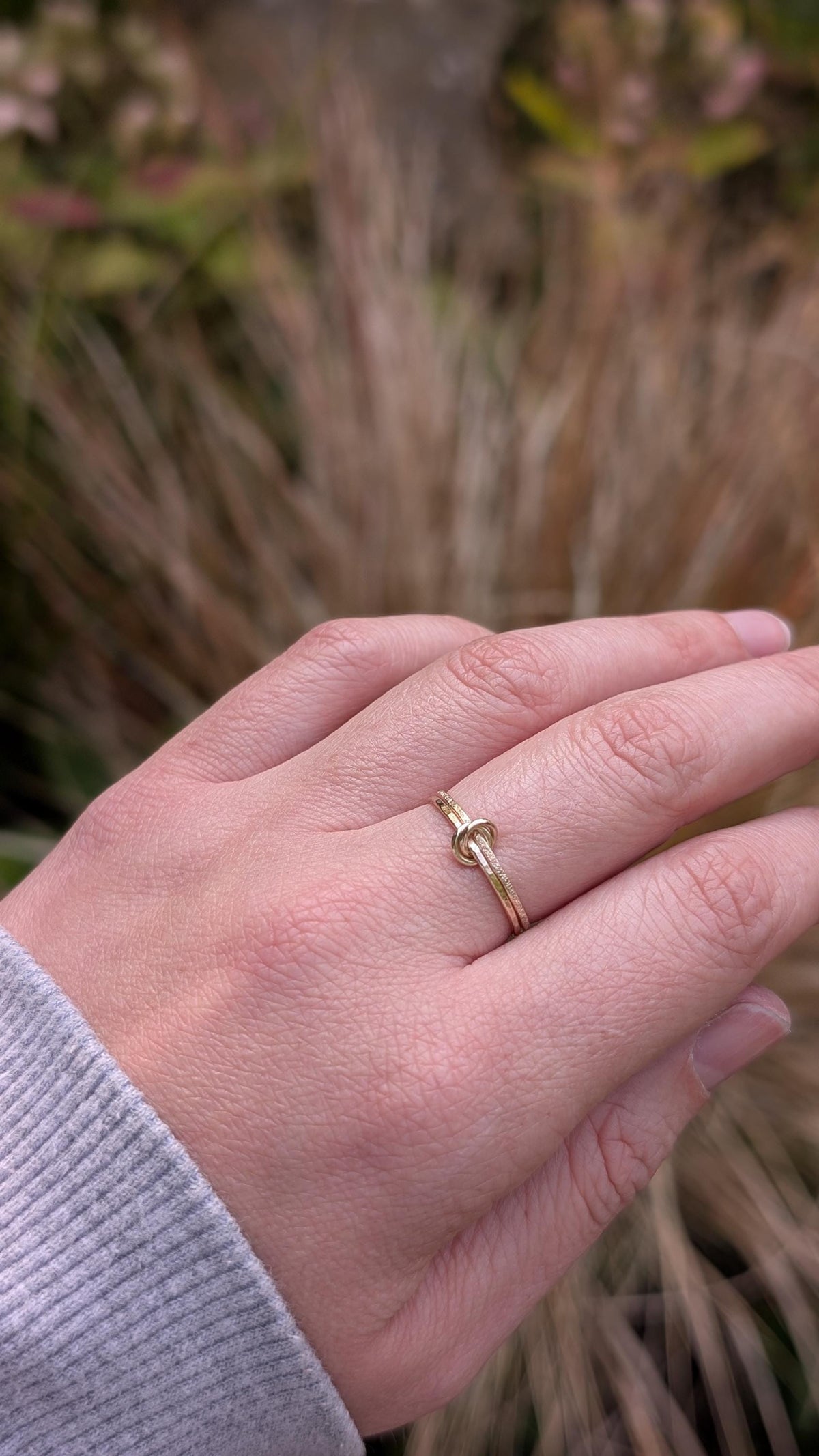 Interlocking Fidget Ring Skinny Stardust & Hammered 9ct Gold ~ Spinner Ring, Meditation, Recycled Metal